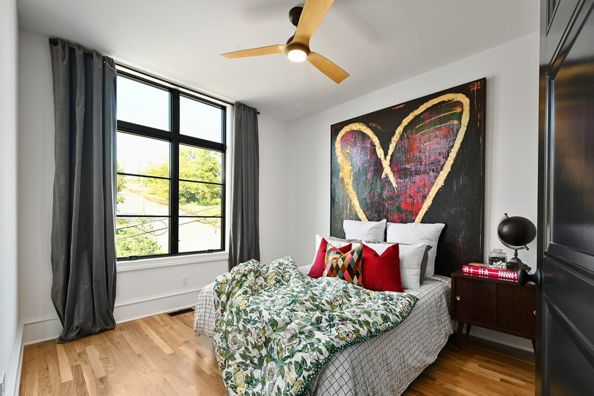 Belleview Ave -Kansas City