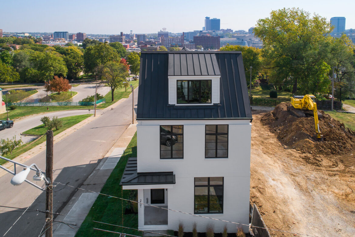 Belleview Ave -Kansas City